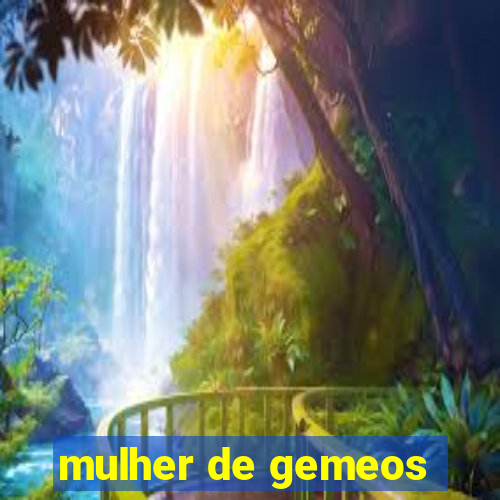 mulher de gemeos